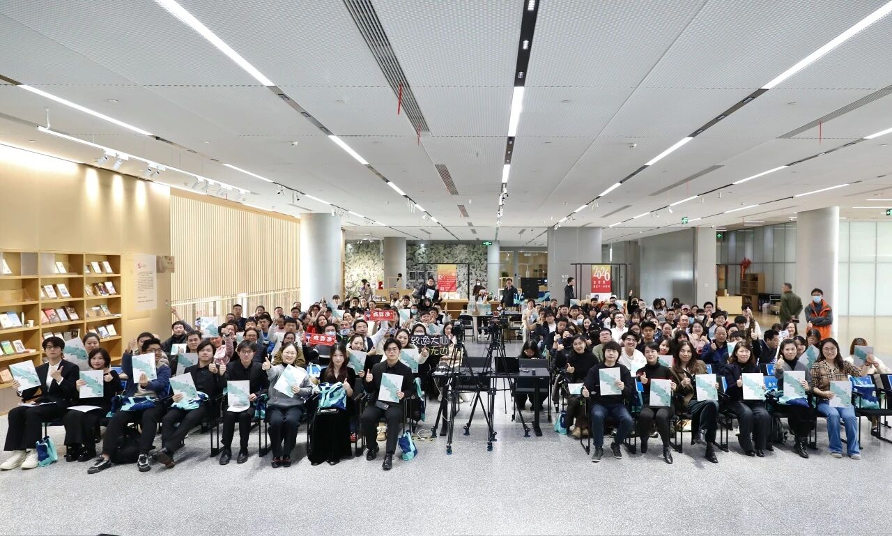 5ccb16190bbaf4fa60285868ebf7935b